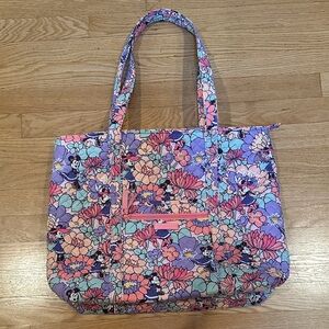 Vera Bradley Disney Minnie Floral Tote - Pink, Purple, Blue